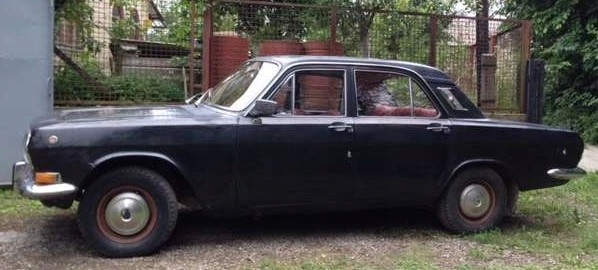 Czarna Wołga Gaz-24 pierwsza seria