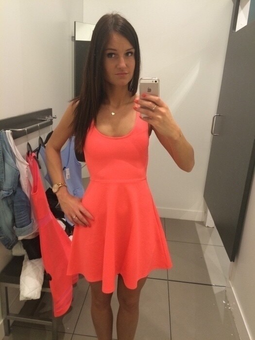 SUKIENKA H&M ROZKLOSZOWANA NEONOWA NOWA 34 XS