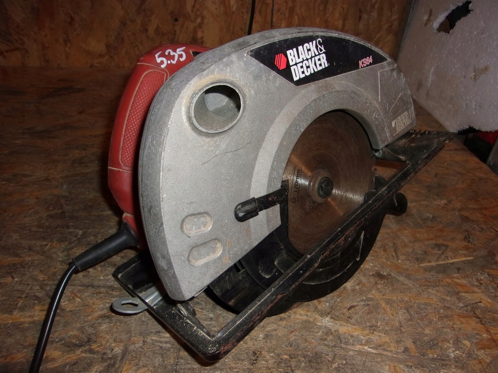 Black and decker circular best sale saw ks64