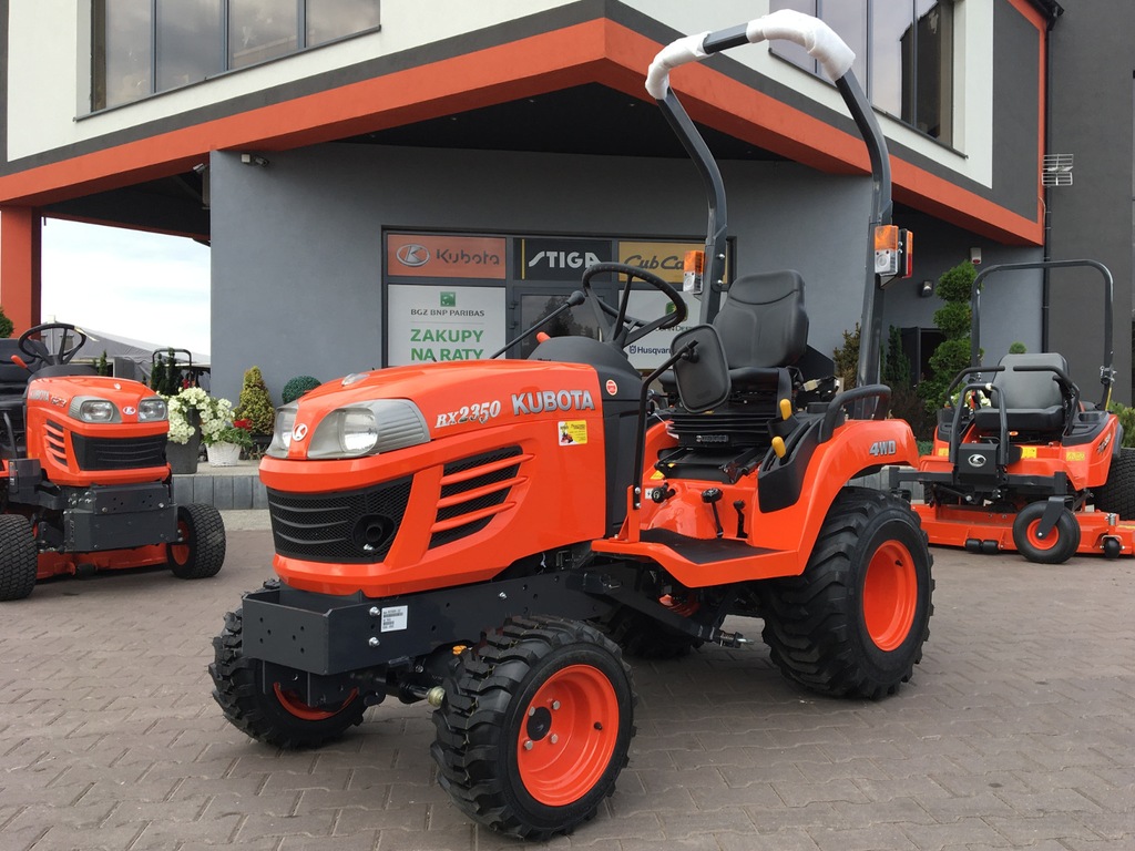 Mini traktorek Kubota BX 2350 koła przemysłowe