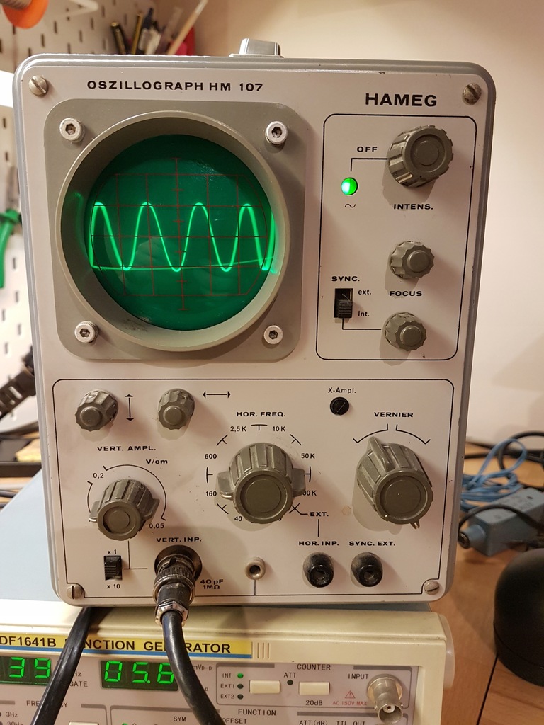 Lampowy oscyloskop HAMEG HM107 sprawny 5MHz