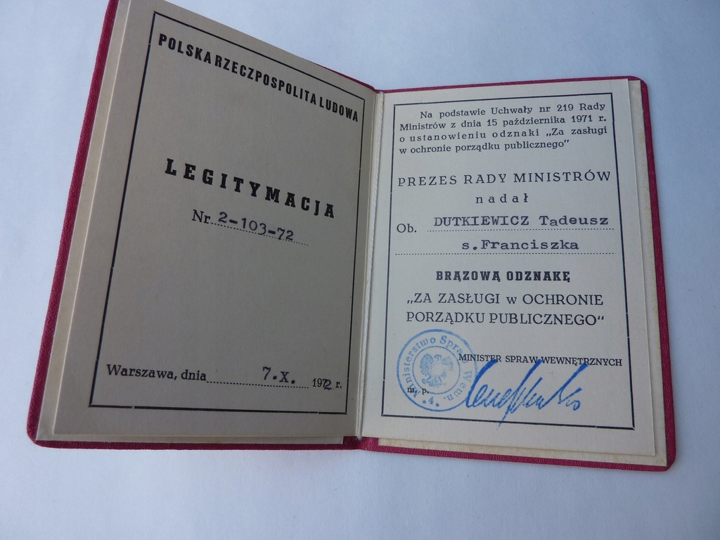 LEGITYMACJA PO CIEKAWEJ OSOBIE SB