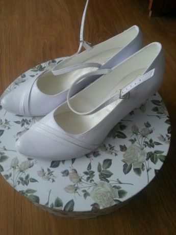 Buty ślubne Casani Nowe rozmiar 41 ślub wesele