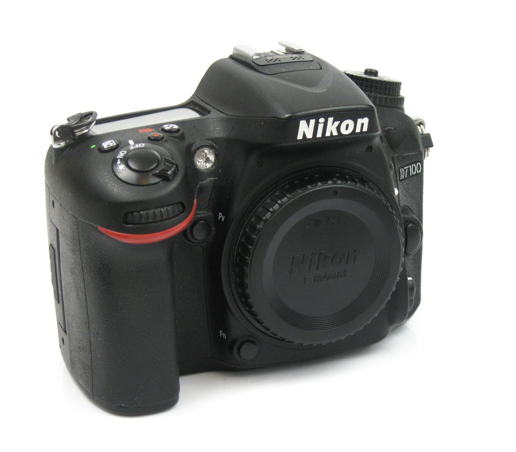 Lustrzanka Nikon D7100, mały przebieg: 25k