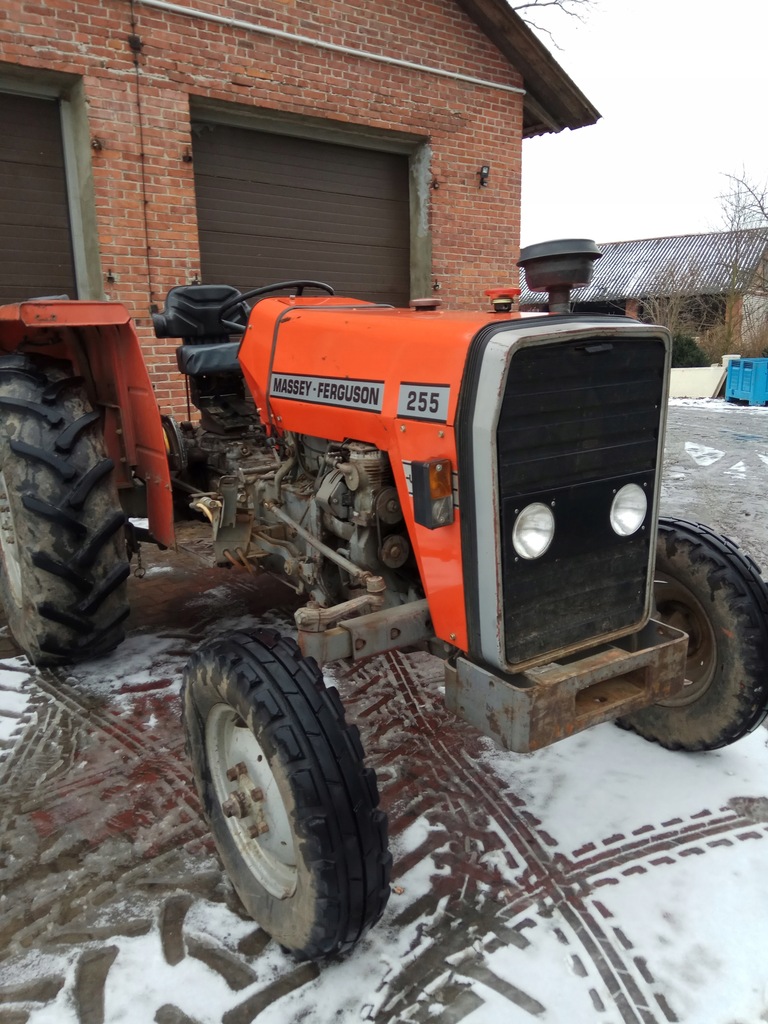 Massey Ferguson 255 koła 28"