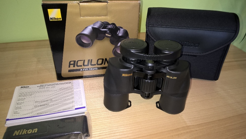 nikon aculon 10x42
