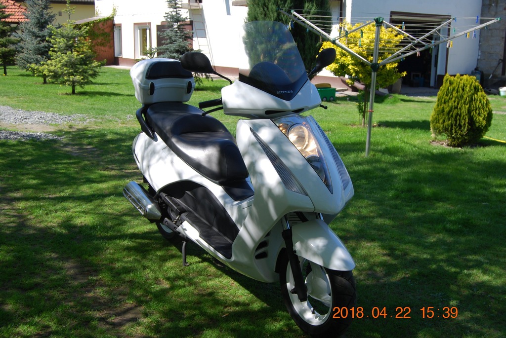 Skuter Honda Pantheon 125