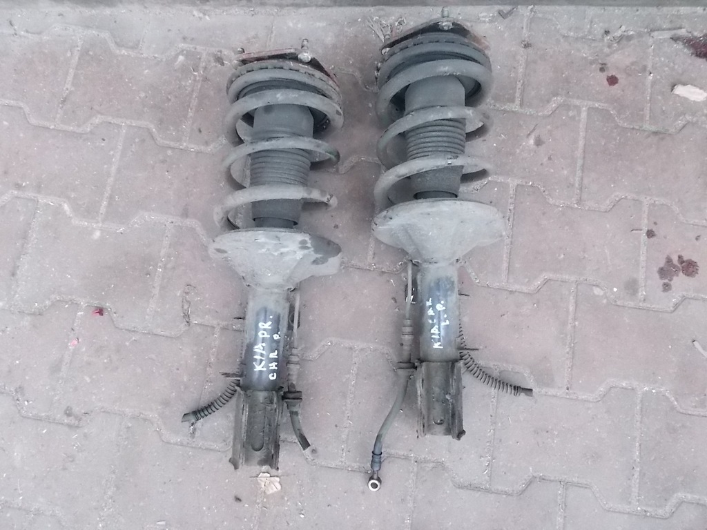 Amortyzator przód Kia Carens II 2.0 Crdi