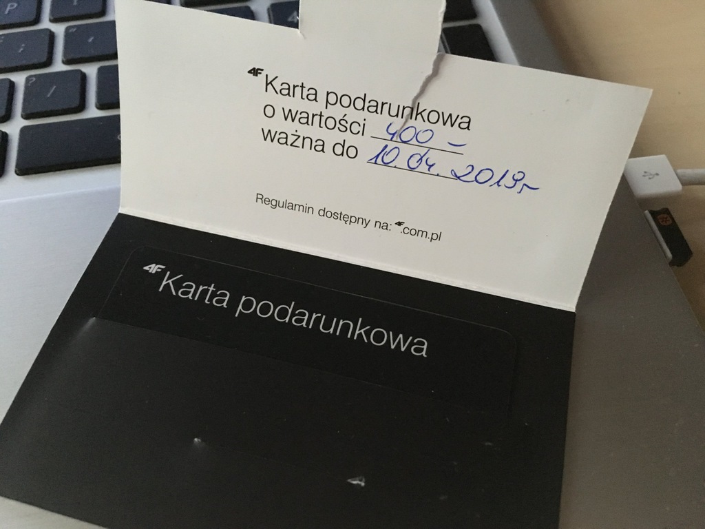 Karta podarunkowa 4F wart. 400 zł taniej o 100 zł