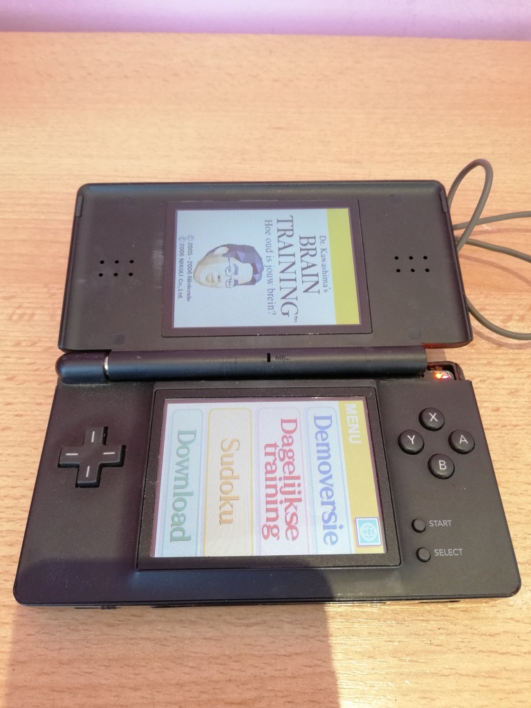 Nintendo DS lite +Gra