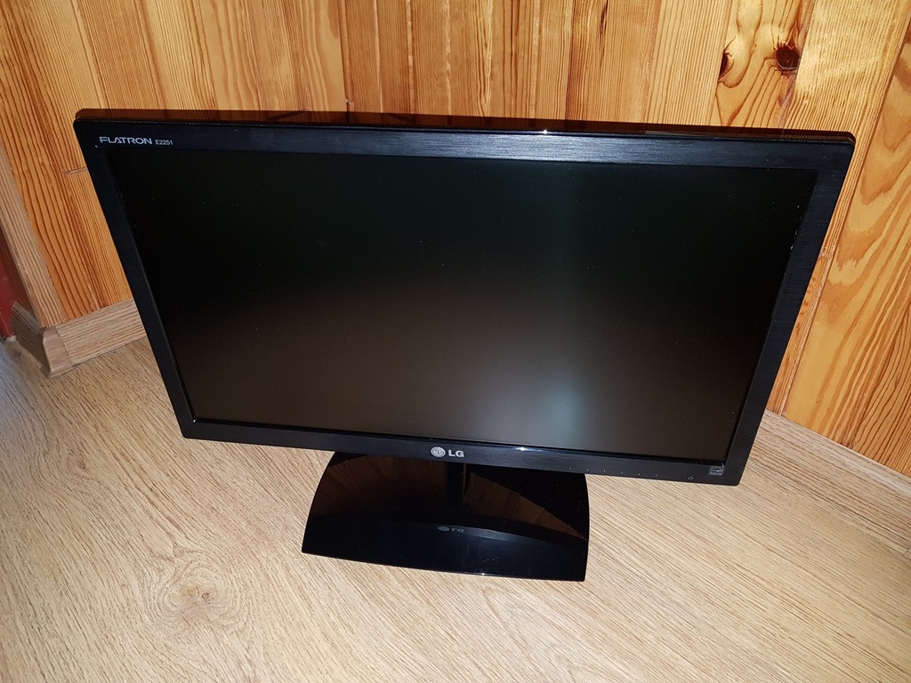 Monitor LG 21"