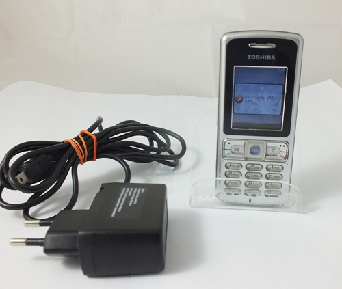 TELEFON TOSHIBA TS705-G