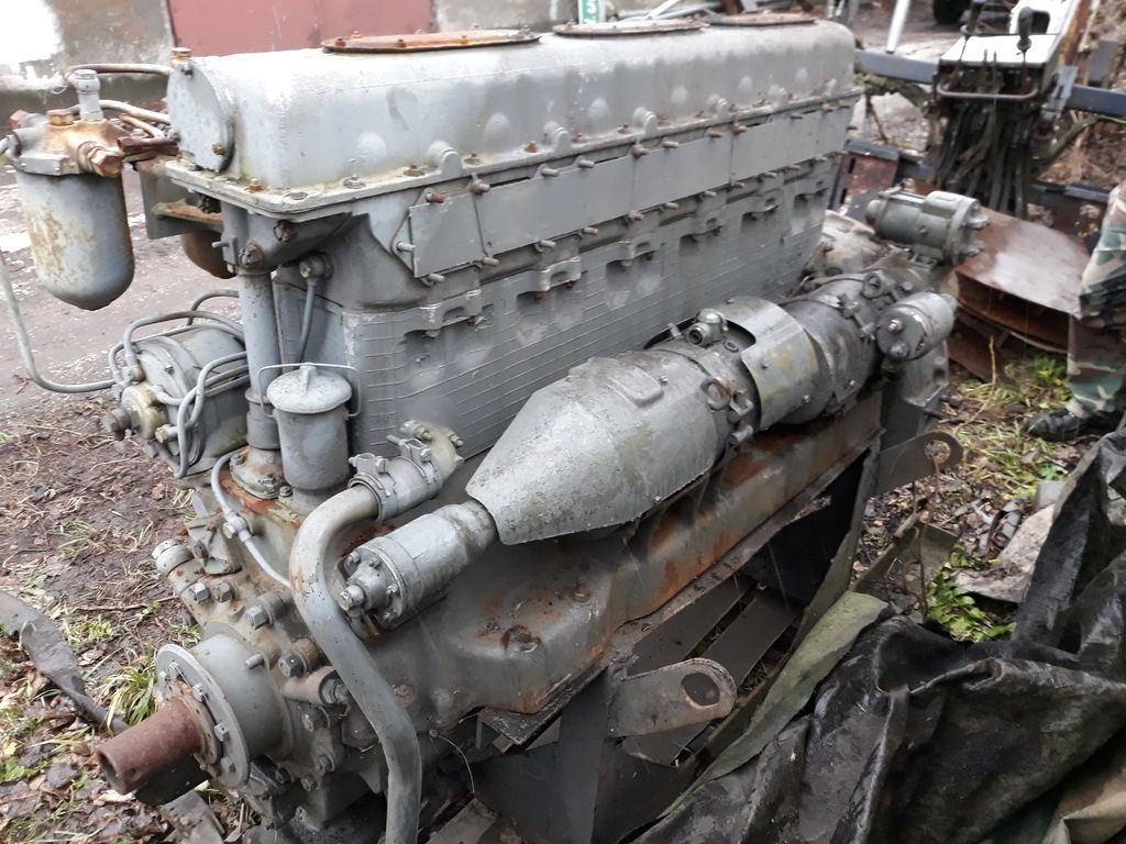 SILNIK SILNIKI PŁUG WIRNIKOWY JUMZ D 6 ZIŁ 151