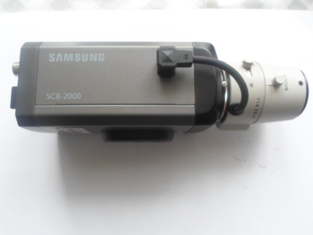 Samsung, kamera SCB 2000. AC 24V 50Hz DC 12V 3,5 W