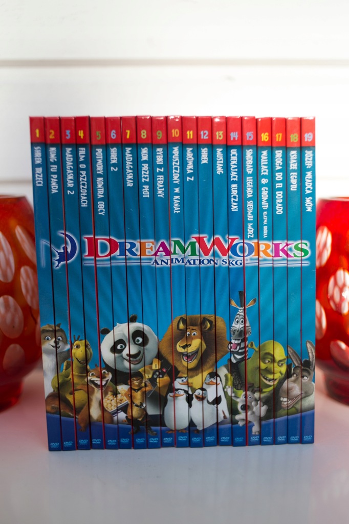 Kolekcja DREAMWORKS DVD + książka 19 bajek