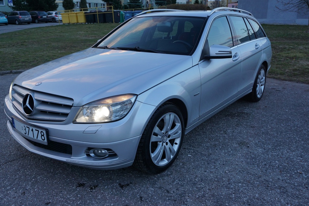 Mercedes-Benz W204 kombi / Pełna dokumentacja! - 7323624699 - oficjalne ...
