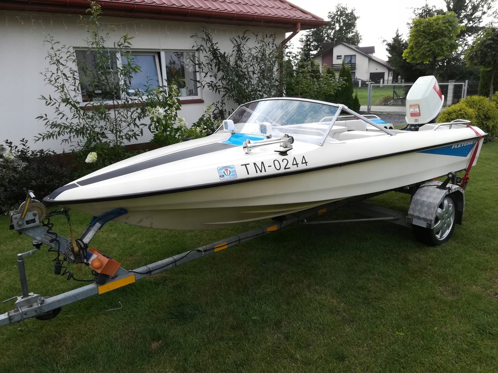 Motorówka Fletcher Arrowflyte + Suzuki DT 85