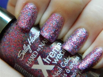 Sally Hansen Lakier Xtreme Nr 140 Rockstar Pink