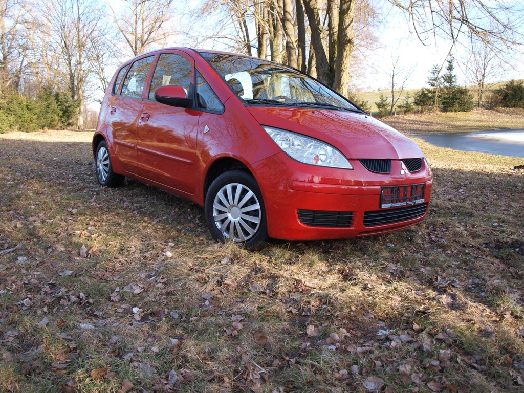 Mitsubishi Cold 1,5 DID 95 KM  (8-OPON!!!!!!!)