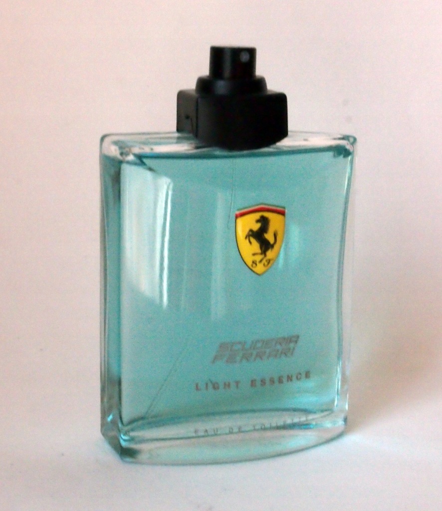 Ferrari scuderia light essence