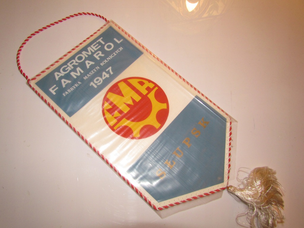 Proporczyk Agromet Famarol Słupsk logo Zasługi