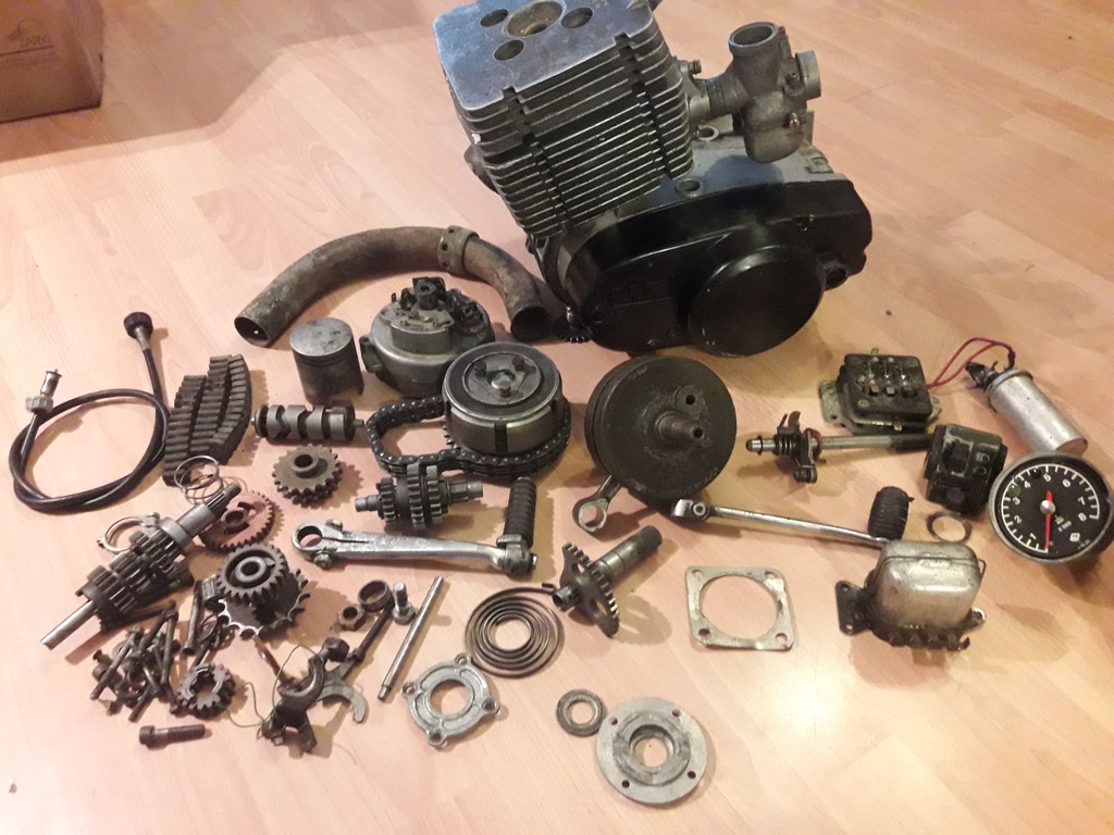 Silnik MZ ETZ 150 250/251  W CZĘŚCIACH OKAZJA