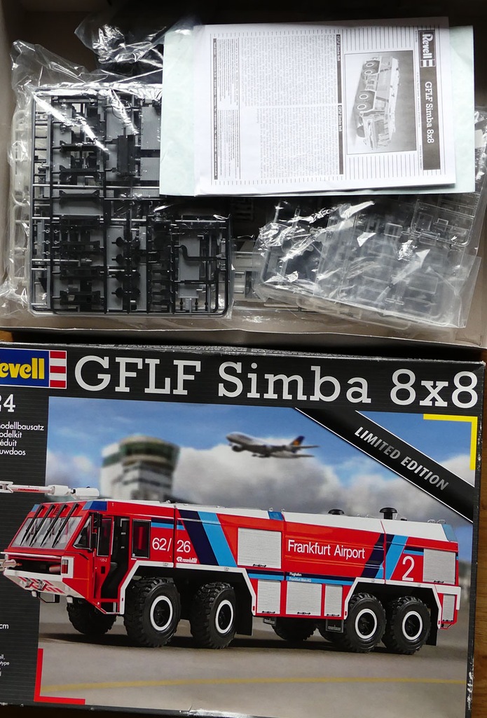 SIMBA 8x8 Revell 1/25