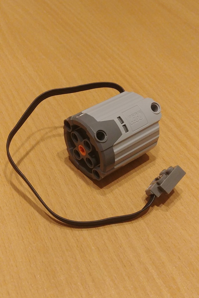 8882 Power Functions XL-Motor (jak nowy)