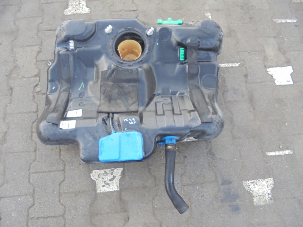 BAK ZBIORNIK PALIWA OPEL VECTRA C 1.9 CDTI