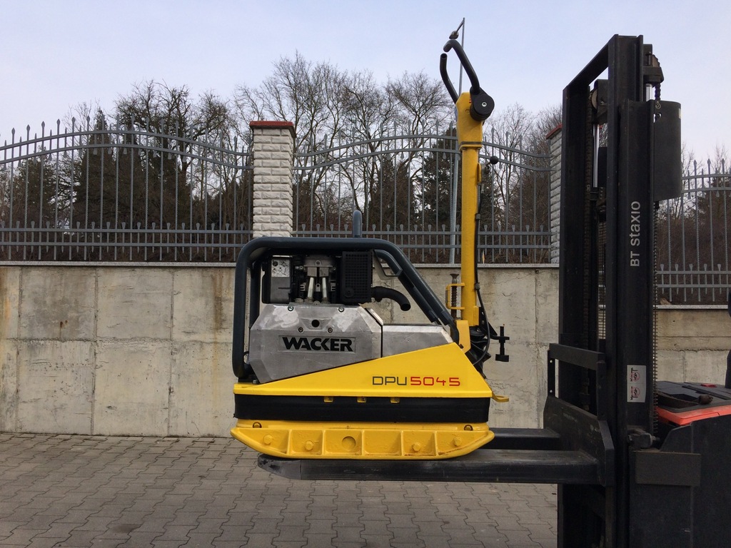ZAGĘSZCZARKA WACKER DPU 5045 BOMAG WEBER DYNAPAC