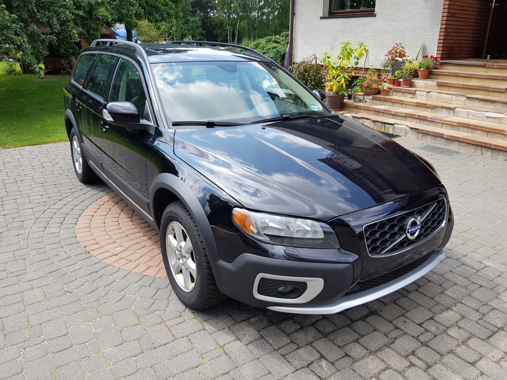 Volvo xc70 3 поколение