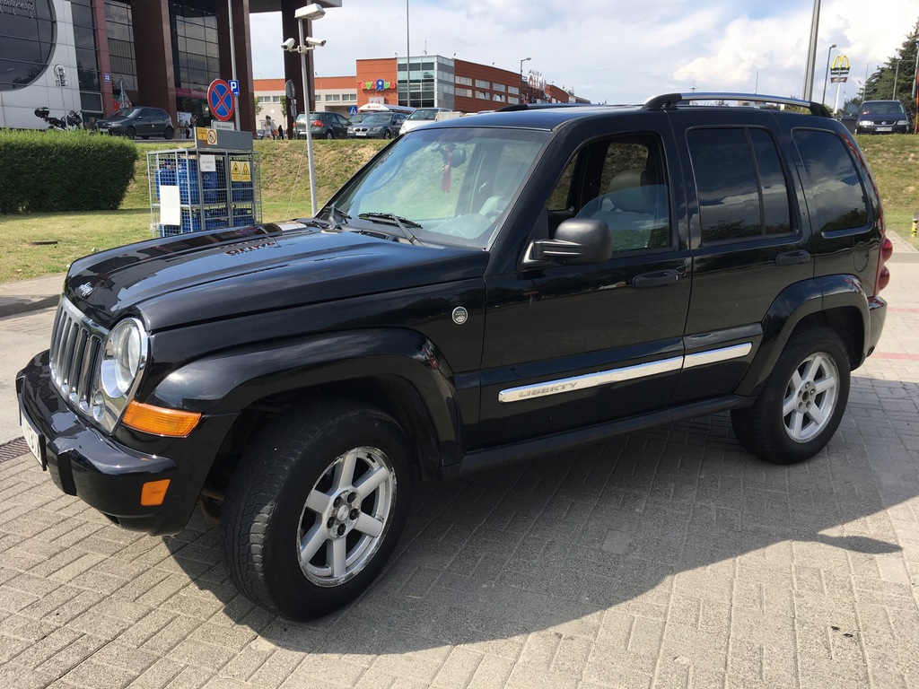 JEEP LIBERTY LIMITED 3.7V6 LPG STAG MODEL FULLTIME
