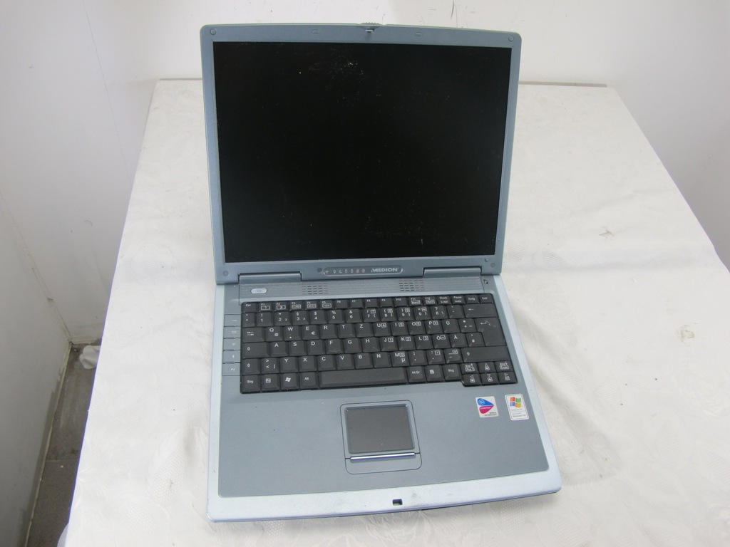 LAPTOP MEDION MD 95800 PENT M 1,6 GHZ W1524