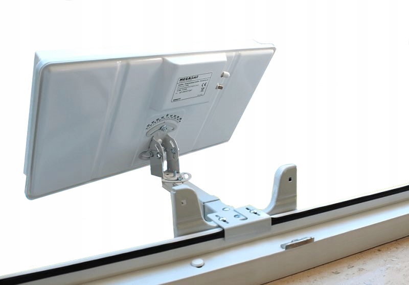 Antena satelitarna na okno