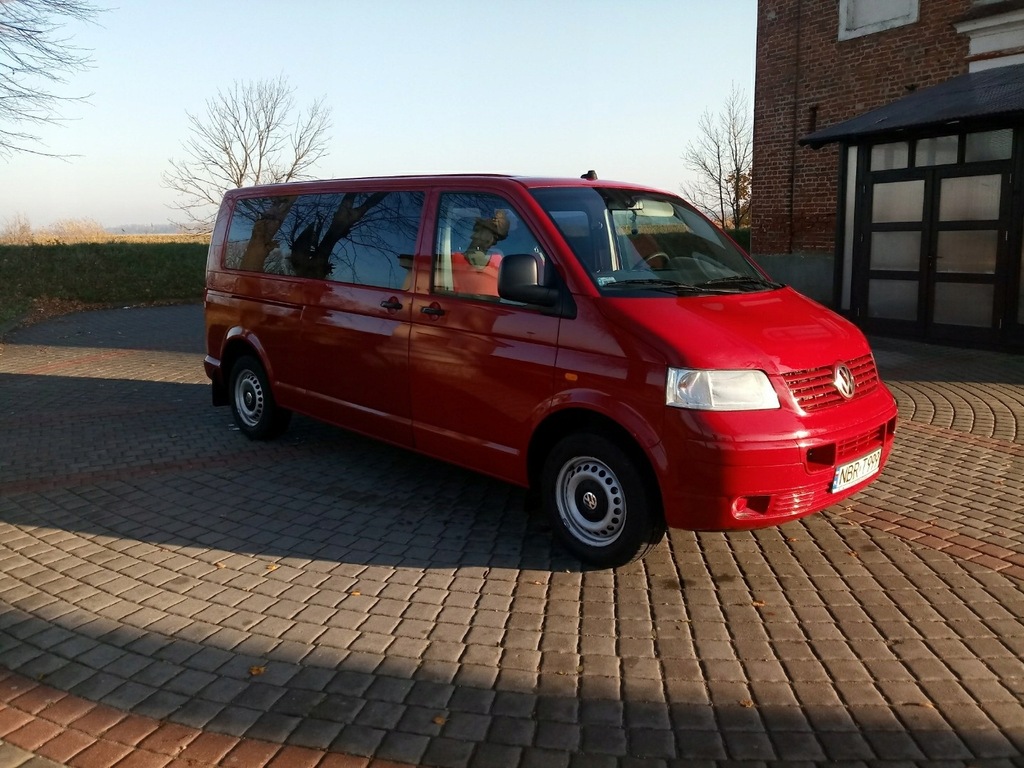 Volkswagen Transporter T5 2461 cm3