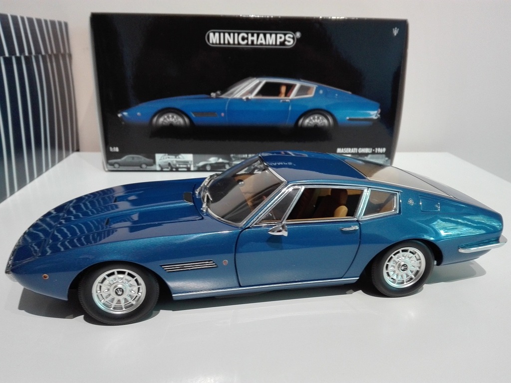 Maserati GHIBLI Coupe 1969 Minichamps 1:18 - 7450529098
