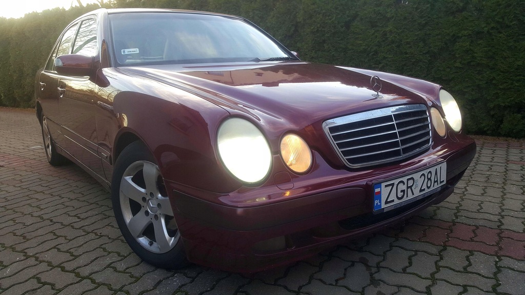 Mercedes E W210 CDI 310000km 1 właściciel od 2003r