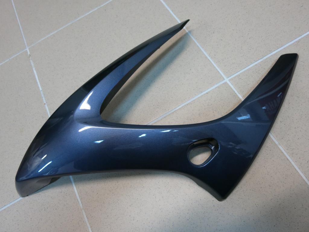 OWIEWKA YAMAHA FZ 6 FAZER GRAFIT 5VX-2830C-00-P2