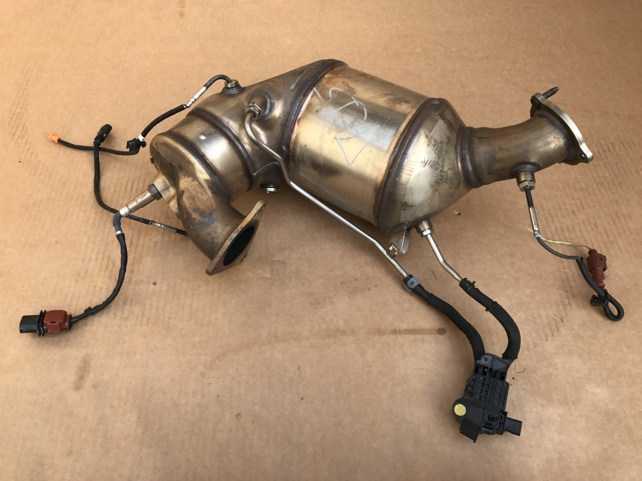 Filtr DPF katalizator 4H0254750D AUDI A8 D4 4H TDI