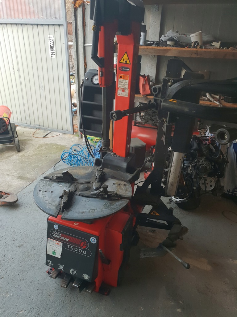 Montażownica John Bean T6000