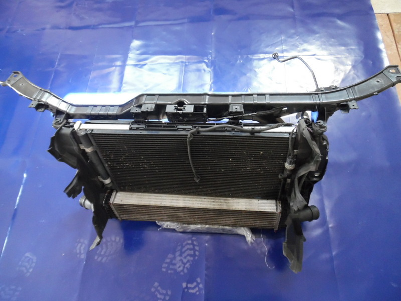 CHŁODNICE WODY KLIMATYZACJI PAS AUDI A4 B8 2.0TDI
