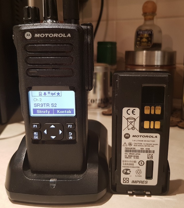 Motorola DP4600 UHF DMR 2 baterie