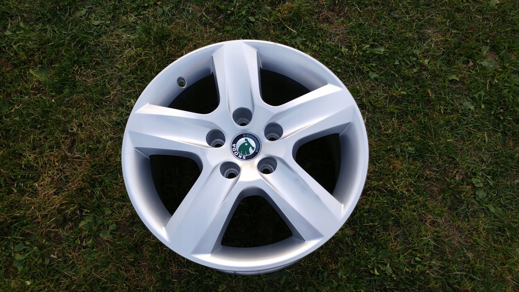FELGA SKODA 16 3U0 601 025 G ET37 Nowa zapas Ronal