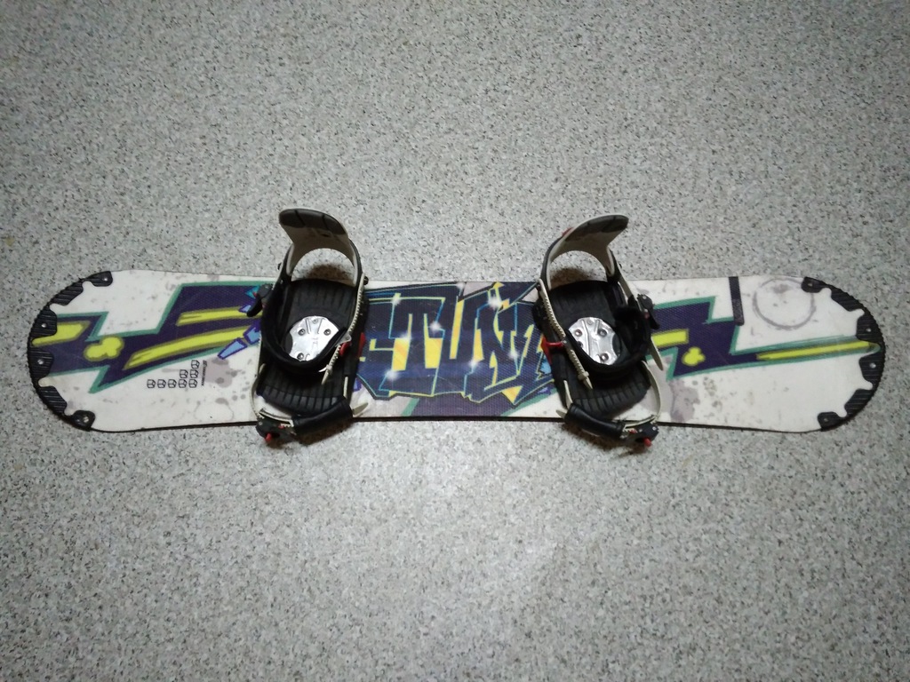 Deska Snowboard CRAZY CREEK STUNT 133 cm + Wiązani