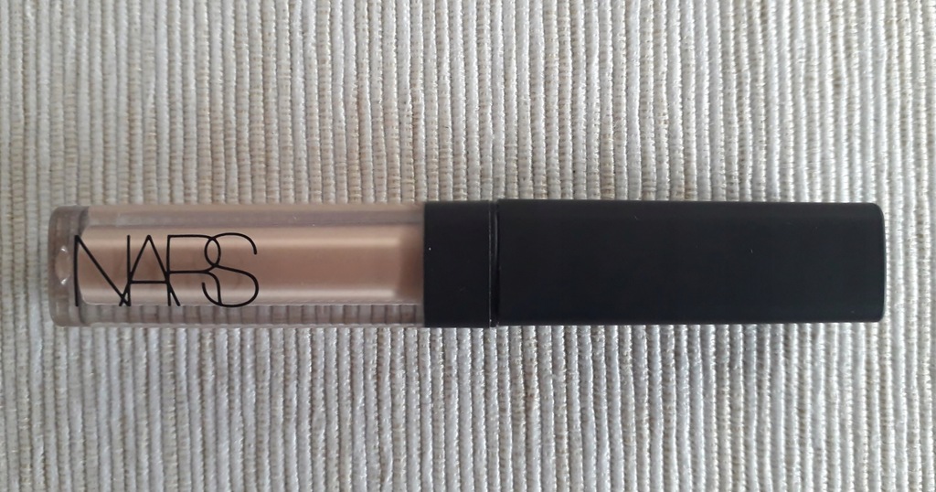 NARS RADIANT CREAMY CONCEALER korektor CUSTARD