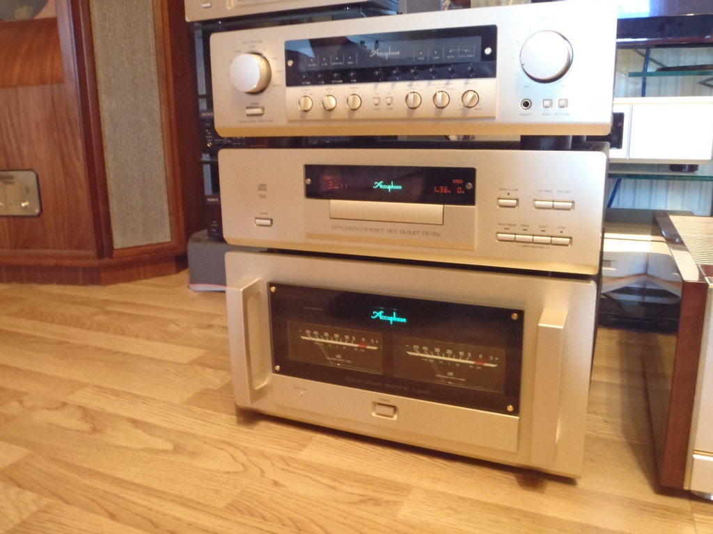 Accuphase DP-75V SUPER-STAN