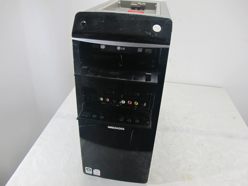 MEDION PC MT 9 C2Q 4x2.4GHZ/4GB/500GB W1556