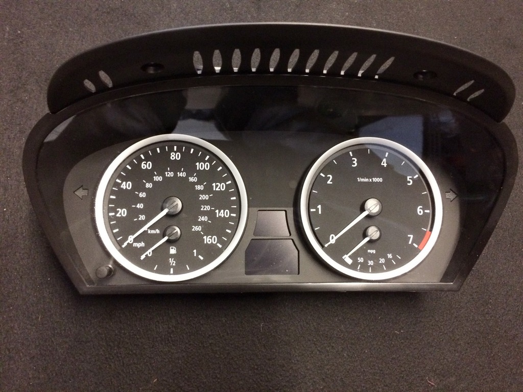 BMW E60 E61 zegary licznik 520i 525i 530i benzyna