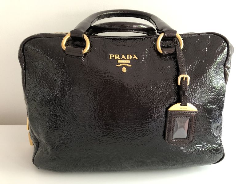 Prada Torba skóra lakierowana rozmiar L