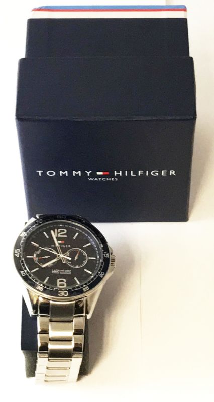 كفيل يشتكي الحضور tommy hilfiger th 